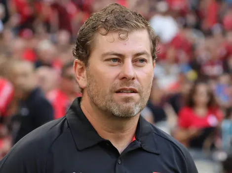 Pedrinho faz cobrança, mas mantém Rafael Paiva no Vasco