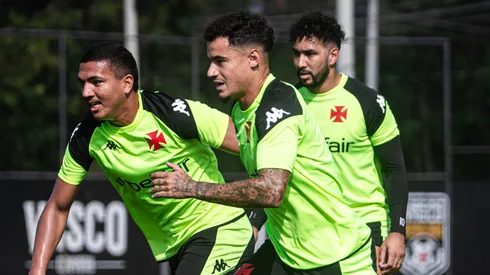 Coutinho e Payet devem iniciar como titulares diante do RB Bragantino - Foto: Leandro Amorim/Vasco