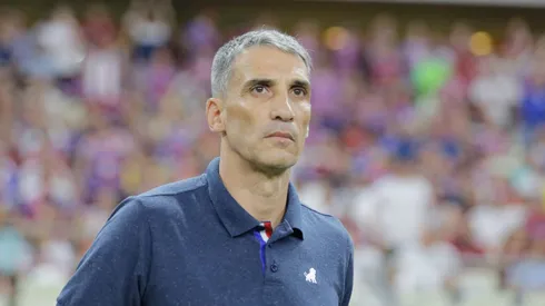 Vojvoda em ação no comando do Leão. Foto: Lucas Emanuel/AGIF