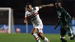 Welington em ação pelo SPFC diante do Goiás. Foto: Rubens Chiri / SPFC.