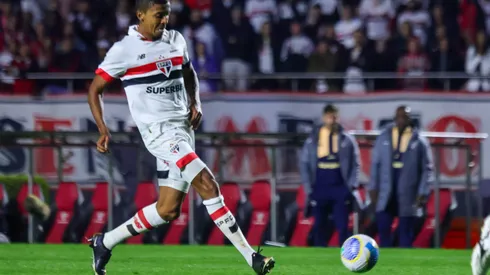 Luiz Gustavo tem contrato até dezembro no São Paulo