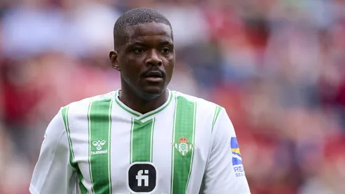 Corinthians aprova Willian Carvalho