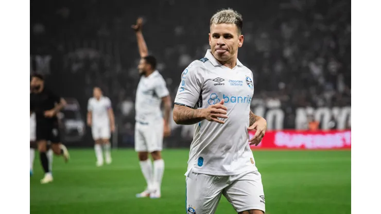 Soteldo está emprestado pelo Santos ao Grêmio
