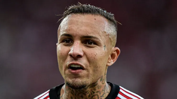 Foto: Thiago Ribeiro/AGIF - Everton Cebolinha, atacante do Flamengo