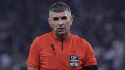 SP - SAO PAULO - 31/07/2024 - COPA DO BRASIL 2024, CORINTHIANS X GREMIO - O arbitro Marcelo de Lima Henrique durante partida entre Corinthians e Gremio no estadio Arena Corinthians pelo campeonato Copa Do Brasil 2024. Foto: Marcello Zambrana/AGIF