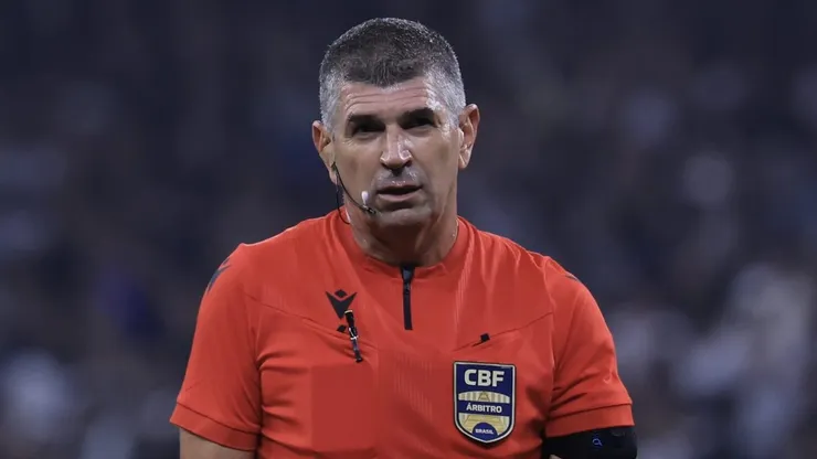 SP - SAO PAULO - 31/07/2024 - COPA DO BRASIL 2024, CORINTHIANS X GREMIO - O arbitro Marcelo de Lima Henrique durante partida entre Corinthians e Gremio no estadio Arena Corinthians pelo campeonato Copa Do Brasil 2024. Foto: Marcello Zambrana/AGIF