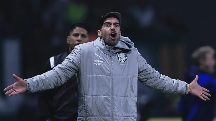 Palmeiras perde e Abel acaba criticado.