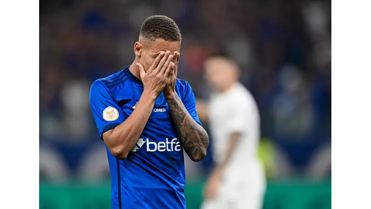 Roberto pode sair do Cruzeiro