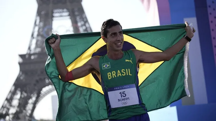 Caio Bonfim levou a prata na marcha atlética nas Olimpíadas 2024. Foto: Alexandre Loureiro/COB
