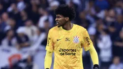 Hugo Souza analisa cenário da partida e aponta superioridade do Corinthians