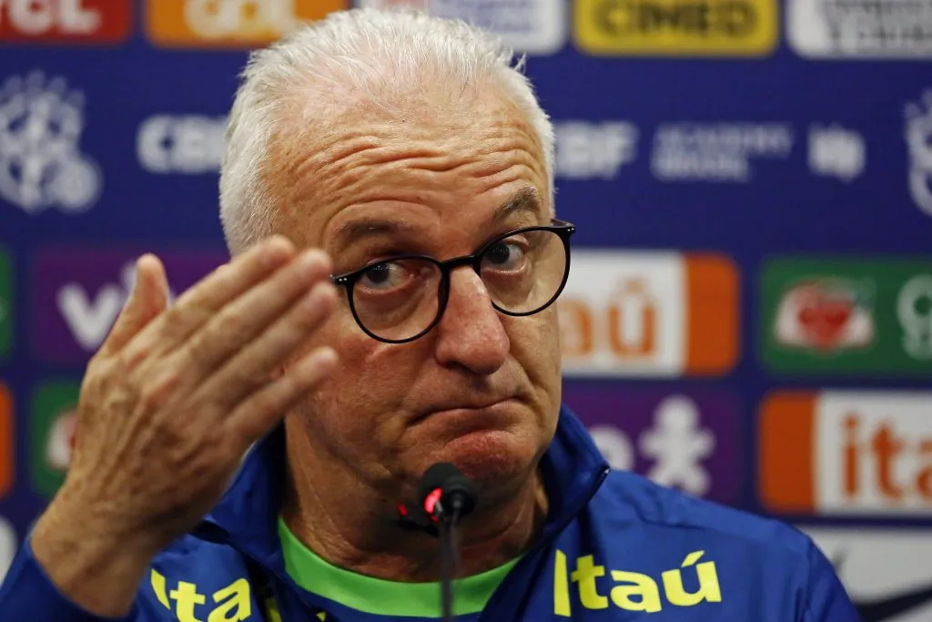 Dorival Junior afirmou que pode chamar Hulk para a Seleção Brasileira