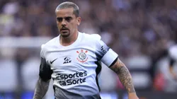 Lateral-direito em ação pelo Corinthians - Foto: Marcello Zambrana/AGIF