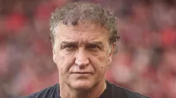 PR - CURITIBA - 23/06/2024 - BRASILEIRO A 2024, ATHLETICO-PR X CORINTHIANS - Cuca tecnico do Athletico-PR durante partida contra o Corinthians no estadio Arena da Baixada pelo campeonato Brasileiro A 2024.