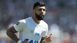 A volta do atacante ao Peixe é um dos assuntos