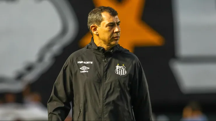Carille não deu coletiva após Santos x Operário