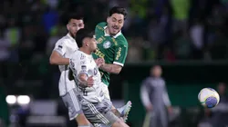 Maurício, meia do Palmeiras, sofreu um dos pênaltis da partida - Foto: Ettore Chiereguini/AGIF