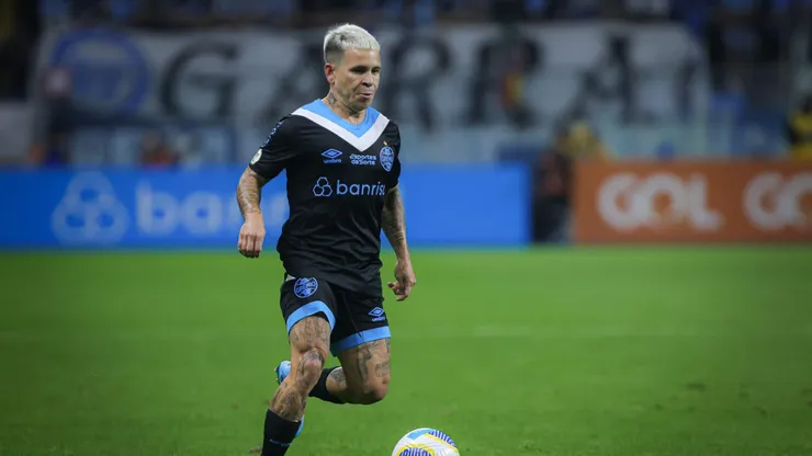 Atacante não esteve à disposição contra o Fogão