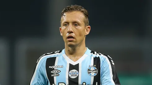 Lucas Leiva retornou ao Grêmio em 2022 e se aposentou no ano seguinte