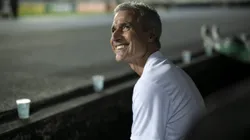 Luís Castro aceita assumir Flamengo ainda em 2024