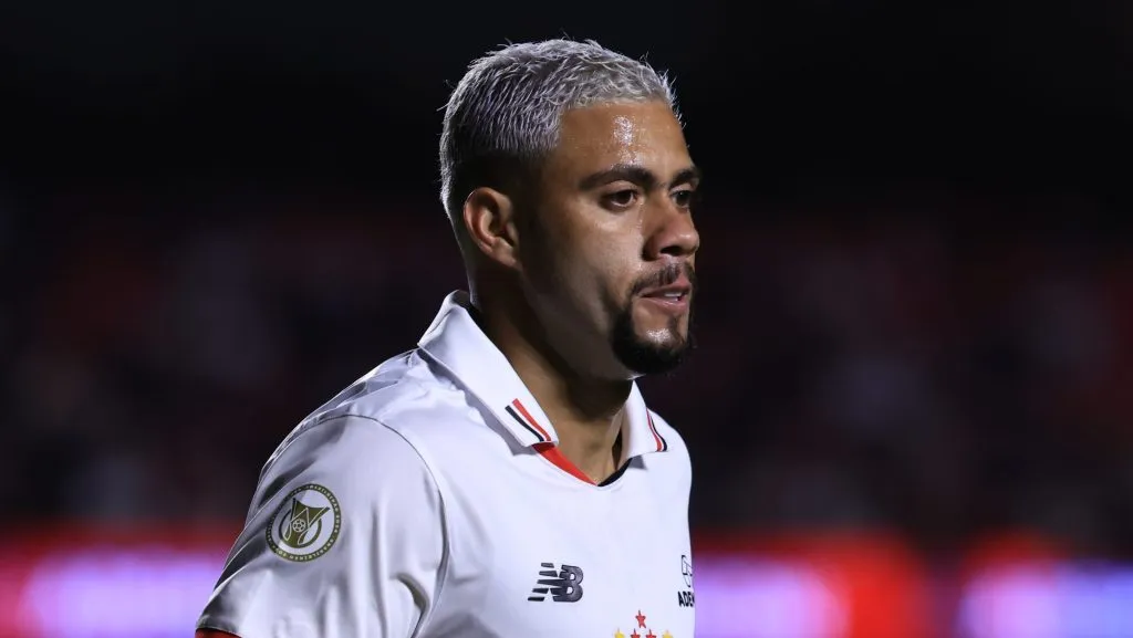 Wellington Rato é um dos nomes questionados pela torcida. Foto: Marcello Zambrana/AGIF