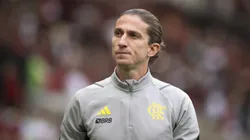 Filipe Luís é treinador do time sub-20 do Flamengo. Jorge Rodrigues/AGIF.