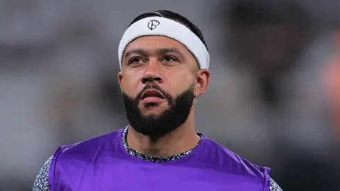 Memphis Depay, atacante do Corinthians em treinamento na Neo Química Arena - Foto: Ettore Chiereguini/AGIF