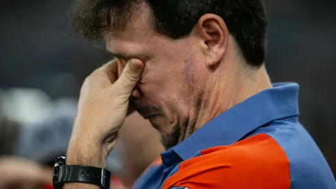 Fernando Diniz comanda jogo do Cruzeiro - Foto: Fernando Moreno/AGIF