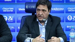 Caso Carlinhos gera incômodo do Grêmio que pede posicionamento do Flamengo