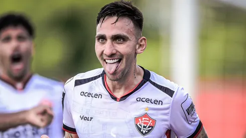 Gustavo Mosquito falou sobre seu ex-companheiro que está no Santos.