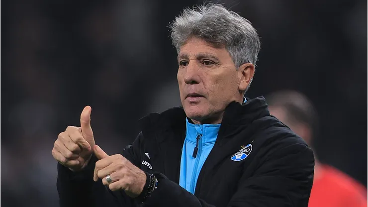 Renato Portaluppi está de olho no defensor do Cruzeiro.