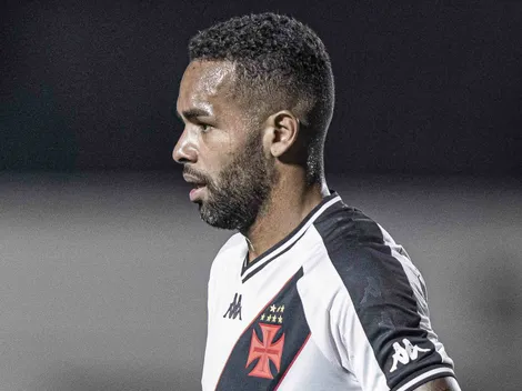 Alex Teixeira e Souza ficam no fim da fila no Vasco