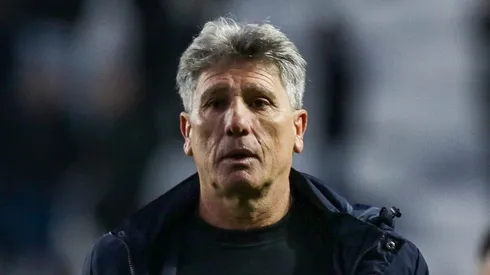 Renato Gaúcho, técnico do Grêmio em ação pelo Brasileirão – Foto: Leonardo Hubbe/AGIF
