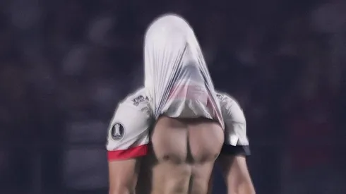 SP - SAO PAULO - 25/09/2024 - COPA LIBERTADORES 2024, SAO PAULO X BOTAFOGO - Calleri jogador do Sao Paulo lamenta durante partida contra o Botafogo no estadio Morumbi pelo campeonato Copa Libertadores 2024. Foto: Ettore Chiereguini/AGIF