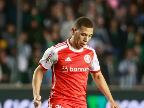 Gabriel Carvalho divide opiniões após atuação instável no Brasileirão