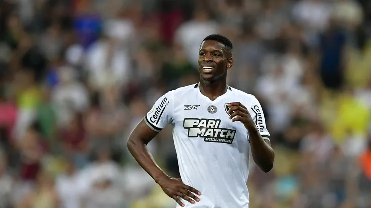 Atacante estava em concentração e sofreu com foguetórios. Thiago Ribeiro/AGIF.