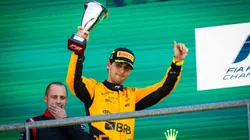 Bortoleto no pódia da F2, na Bélgica