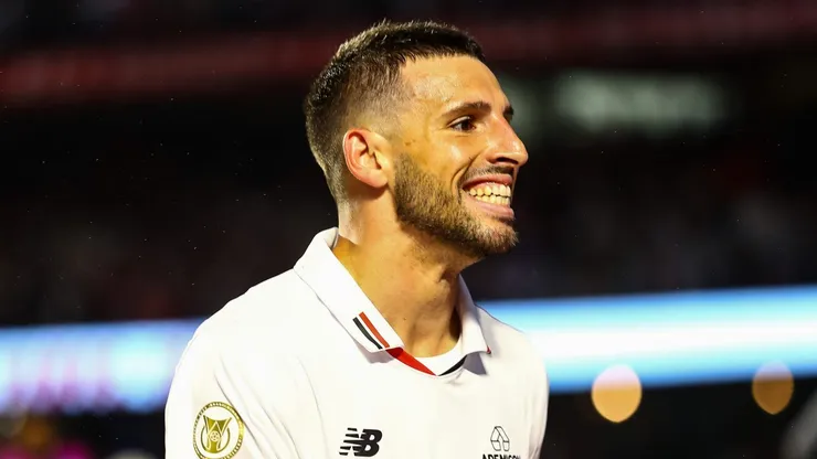 Calleri no São Paulo pela Libertadores. Foto: Marco Miatelo/AGIF