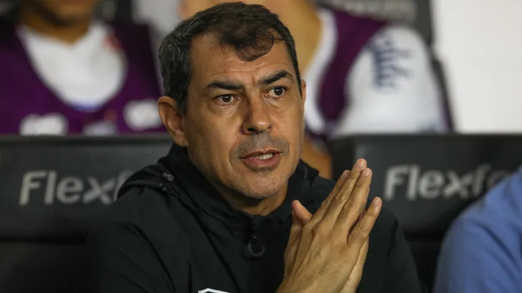 Carille deve sair em breve do Santos.