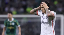 Pedro jogador do Flamengo lamenta durante partida. Foto: Marcello Zambrana/AGIF
