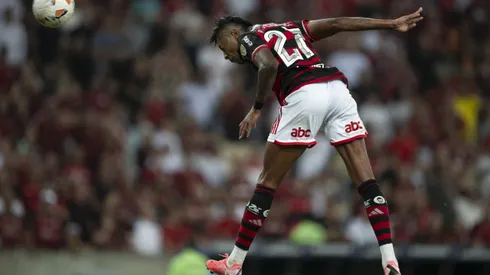 Bruno Henrique é esperança de gols do Flamengo contra o Peñarol, no Uruguai (Foto: Jorge Rodrigues/AGIF)