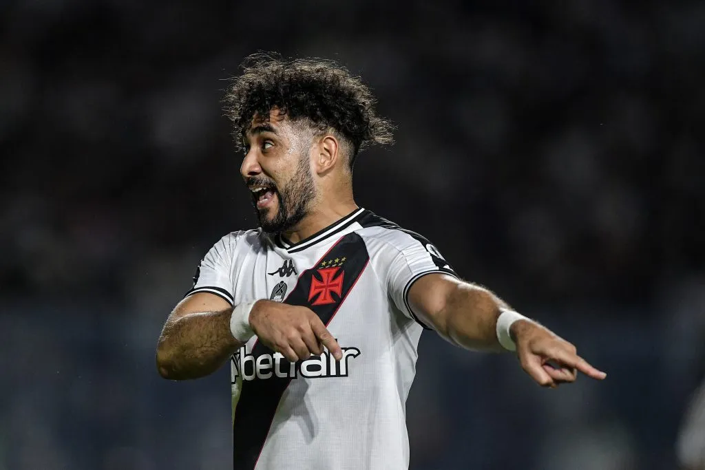 Payet não vive um bom momento no Vasco. Foto: Thiago Ribeiro/AGIF