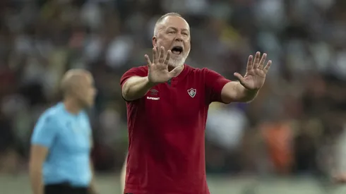 Treinador deve utilizar Thiago Silva. Jorge Rodrigues/AGIF.