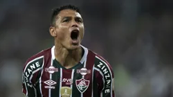 Thiago Silva viaja para BH e está à disposição do Fluminense