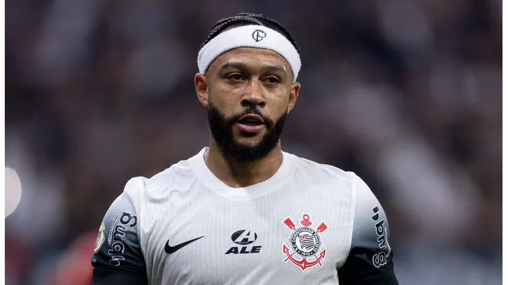 Depay tem sua escalação como dúvida para Ramón - Foto: Rodrigo Coca