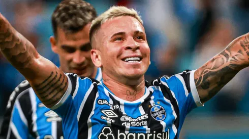 Soteldo comemorando gol em partida contra o São José, pelo Campeonato Gaúcho, no dia 24/01/2024.