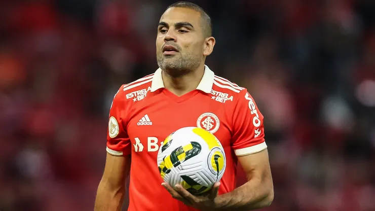 Internacional toma decisão diferente sobre Gabriel Mercado e seu futuro após lesão