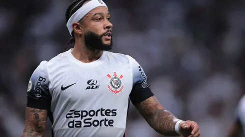 Associated Press / Alamy Stock Photo | Memphis Depay pode marcar seu primeiro gol pelo Corinthians na partida contra o Fortaleza