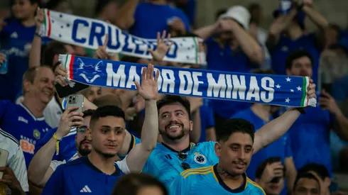 Torcida do Cruzeiro durante partida contra Boca Juniors no estadio Mineirao pelo campeonato Copa Sul-Americana 2024