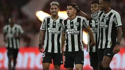 Jefferson Savarino faz temporada incrível pelo Glorioso.