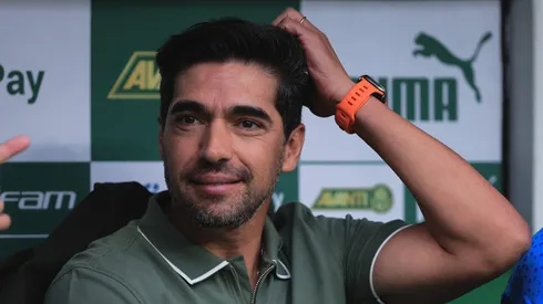 Abel Ferreira é denunciado pelo STJD